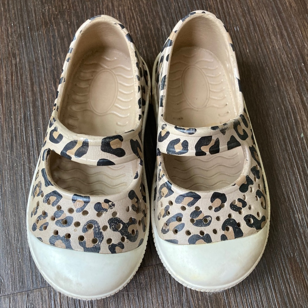 Old navy Leopard shoes